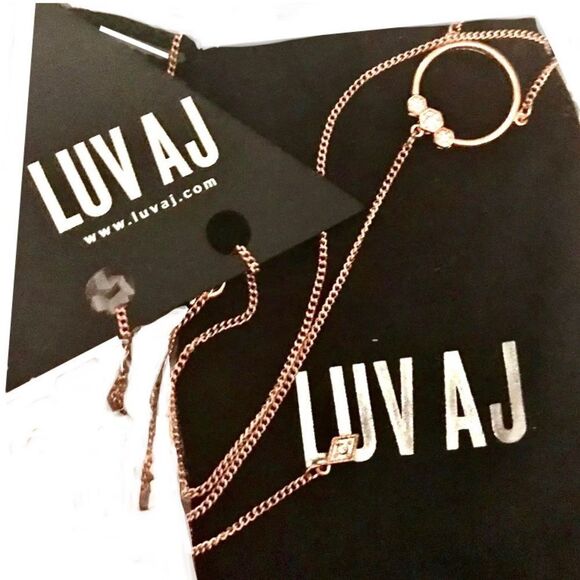 LUV AJ Full Bloom Lariat Necklace - Picture 2 of 8